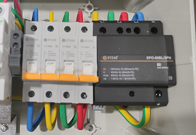 后備保護(hù)器和浪涌保護(hù)器的區(qū)別—品牌廠家告訴你的秘密【易造】