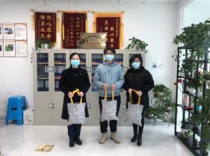 眾志成城，共克時艱！杭州易造為綠城物業(yè)贈送護目鏡