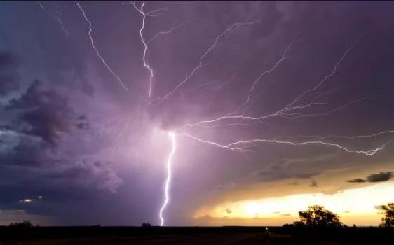 你見過被雷電擊斃的人嗎?受害者身上的花紋是怎么一回事?